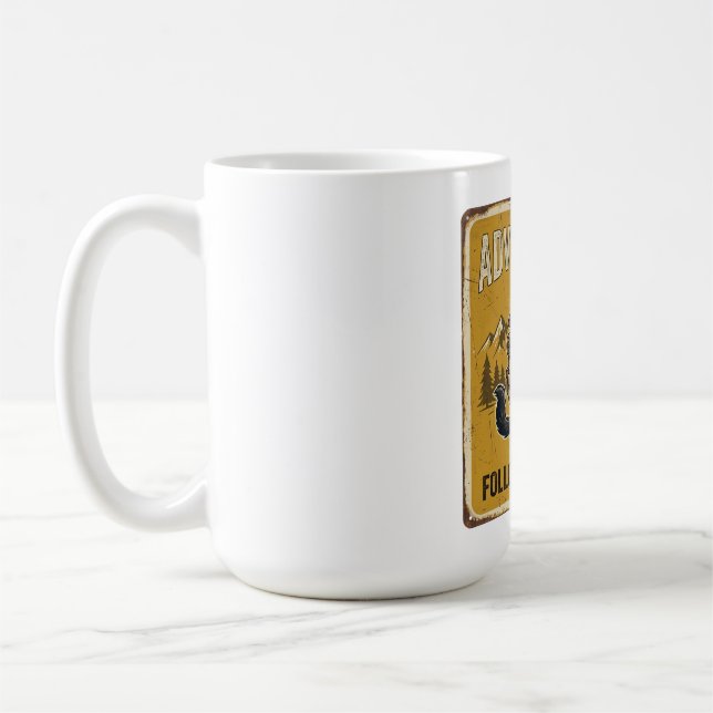 Svart Katt Äventyrsutforskare Design Kaffemugg (Vänster)