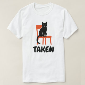 Svart katt-design upptagen t shirt