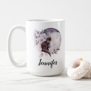 Svart katt framför en magisk full måne kaffemugg
