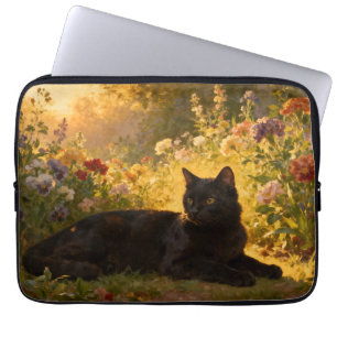 Svart katt i blommorna I Laptop Fodral