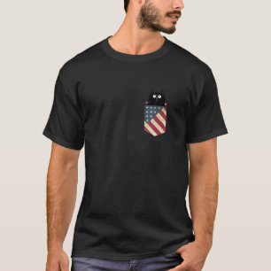Svart katt i fickan redo för en kram 4 H Av T Shirt