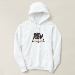 Svart katt och bok Broderad Comfort Colors Tee, Hoodie