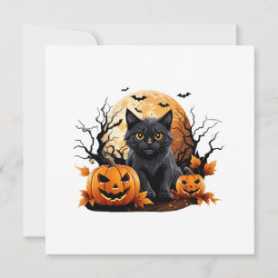 Svart katt omgiven av pumpor inbjudningar