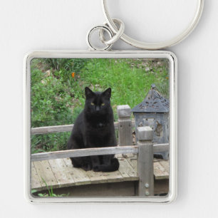 Svart katt på en överbrygga Keychain Fyrkantig Silverfärgad Nyckelring