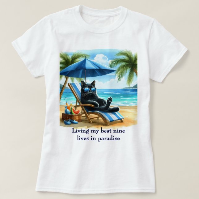 Svart katt på paradisstrandtid  t shirt (Design framsida)