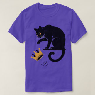 Svart katt slår ner kronan t shirt