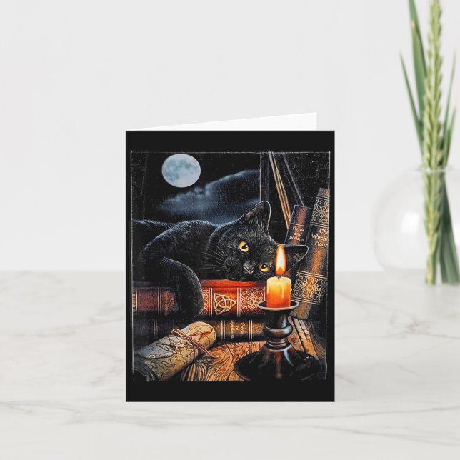 Svart katt som läser böcker häxkonst ritual kort (Framsida)
