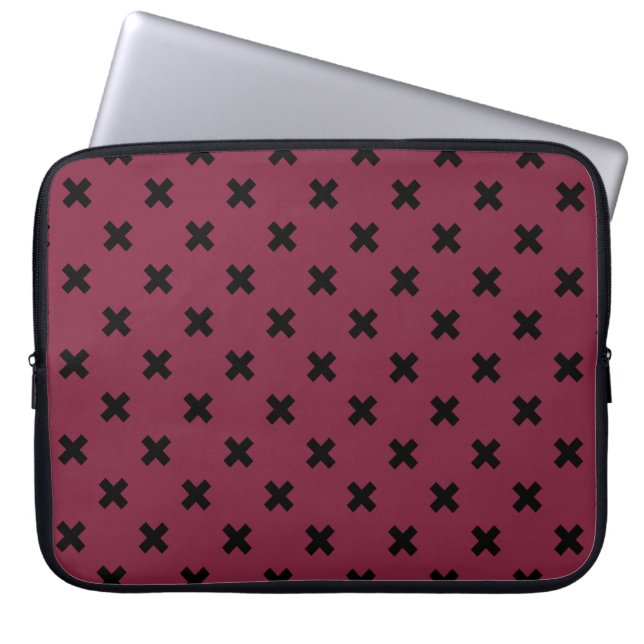 Svart kor-stygn på mullbär laptop fodral (Framsidan)