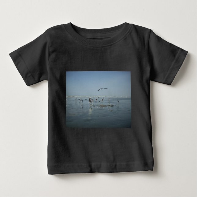 Svart Kråka och vita tranor: ett naturkontrast Tee Shirt (Framsida)