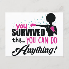 Svart kvinna i bröstcancer, efterlevande av melani helg vykort