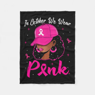 Svart kvinna i oktober Bära Rosa bröstcancer Fleecefilt