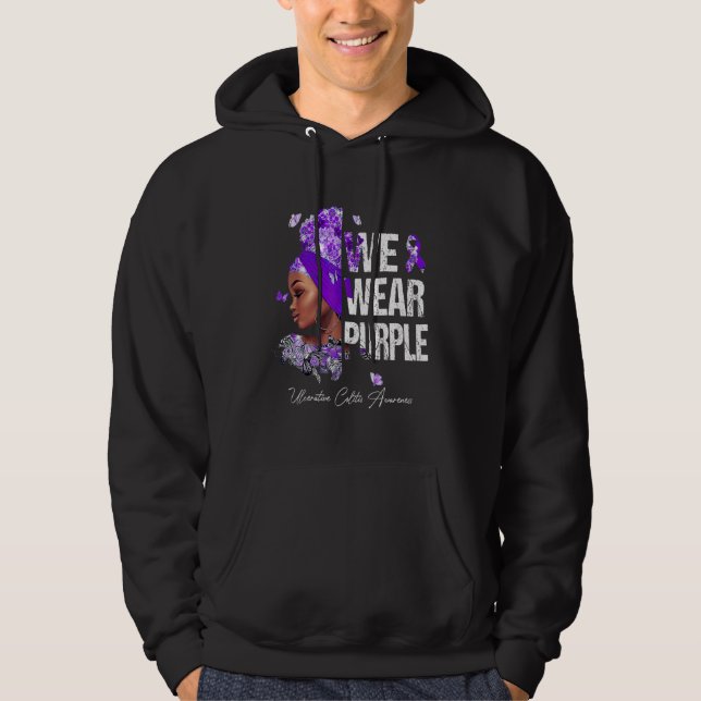 Svart kvinnor Vi Bära Lila Ulcerative Colitis Awar Hoodie (Framsida)
