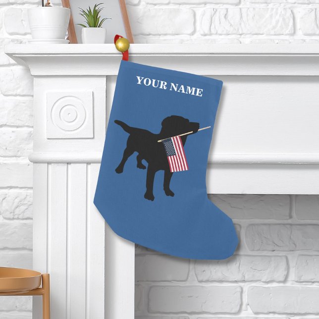Svart lab Hund med USA American Flagga, 4 juli Liten Julstrumpa (Skapare uppladdad)