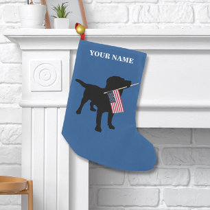 Svart lab hund med USA amerikanska flaggan, 4th av Liten Julstrumpa