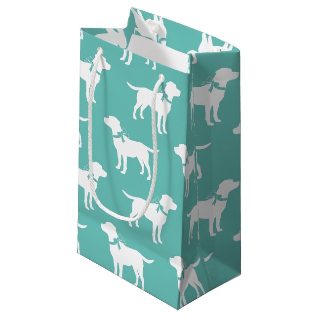 Svart lab Puppy Labrador Hund (Framsidan Vinklad)