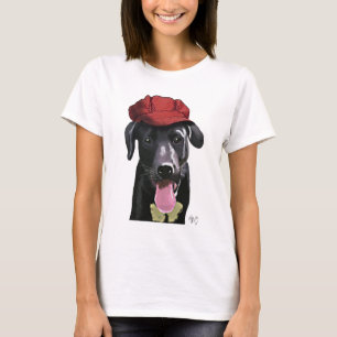 Svart labrador med rött kap tee