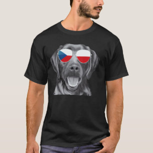 Svart Labrador Retriever Hund Tjeckiska Flaggan So T Shirt