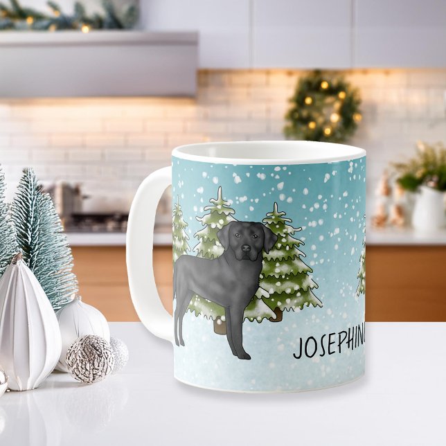 Svart Labrador Retriever Winter-skogens anpassade  Kaffemugg (Skapare uppladdad)