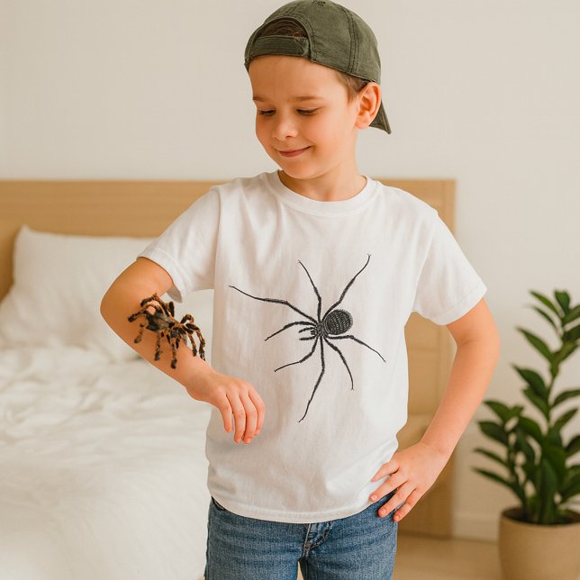Svart långbent spindel Kuslig spindeldjur T Shirt (Skapare uppladdad)