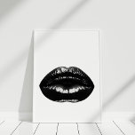 Svart Läppar Modern Poster utskrift<br><div class="desc">Black Läppar Modern Poster Print,  som följer de senaste trenderna inom hemskretsen,  är idealiskt för att förnya dina murar.</div>