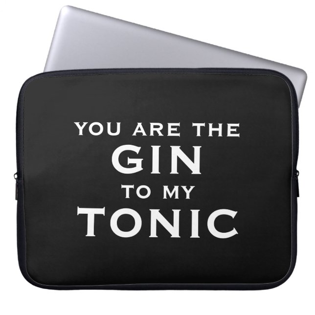 Svart laptopsleeve. Du är gin till min tonic Laptop Fodral (Framsidan)