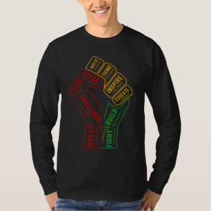 Svart ledare med inspirerande prestanda, snabb och t shirt