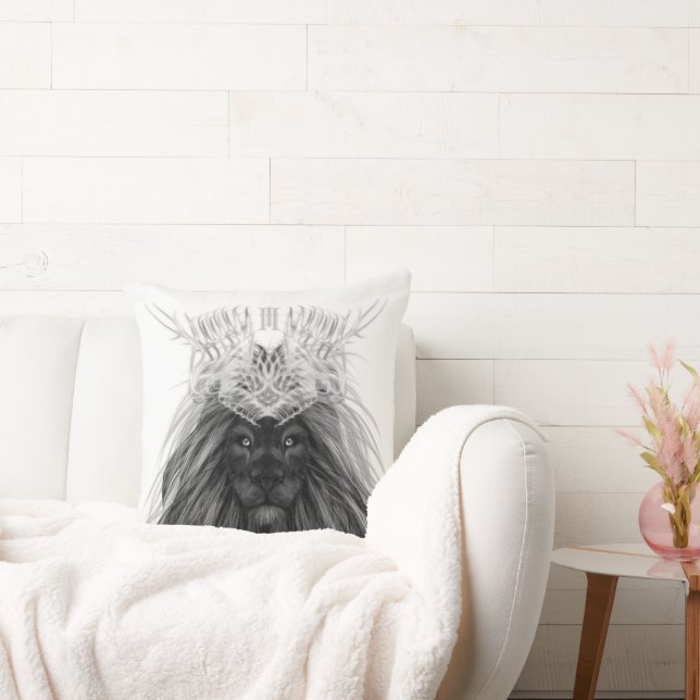Svart Lejon med Antlers Krona och Monogram Kudde (Soffa)