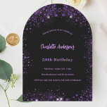 Svart lila glitter födelsedagskalender inbjudningar<br><div class="desc">En giftig och feminin 21:a (eller någon ålder) födelsedagsfest inbjudan. På framsidan: En svart bakgrund för chicen. Dekorerad med mörk lila faux glitter. Anpassa och lägg till information om namn och party. Namn är skrivet med ett handskript i stil,  rosa färgad brev.</div>