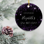 Svart lila glitter namn elegant julgransprydnad keramik<br><div class="desc">Ett prydnadsföremål för en girig och glamorös 21:a födelsedag (eller någon ålder). En chic svart bakgrund med lila Faux glitter stoft. Anpassa och lägg till ett datum,  namn och 21 år. Namn är skrivet med ett modernt handskript i stil. Perfekt som party dekoration,  tjänst,  keepé eller som gåva.</div>