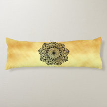 Svart Mandala på mjuk guld bakgrund