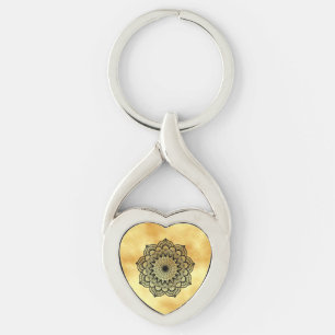 Svart Mandala på mjuk guld bakgrund Twisted Heart Silverfärgad Nyckelring