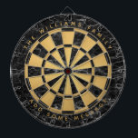 Svart marble Faux Guld Foil Elegant D Darttavla<br><div class="desc">En klassisk ritbordsdesign med alternerande svarta marmor och faux guld-foilltrianglar. Ovanför och nedanför finns namn och ett meddelande i form av bågtext,  med gyllene lock.</div>
