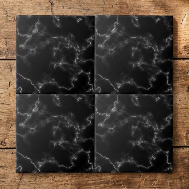 Svart marmor, effektruta kakelplatta (Black marble effect tile.)