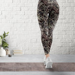 Svart marmorerad Papper Vintage Leggings<br><div class="desc">En sömlös mönster av en fantastisk marmorerad papper som användes för bärbara datorer med klassisk sammansättning som var populära på 1800- och 1800-talet. Finns i flera färg-varianter. Sök även efter fullt med klassiska anteckningsboksetiketter. Piotr Kowalczyk © First Publicated: 24.07.2022.</div>