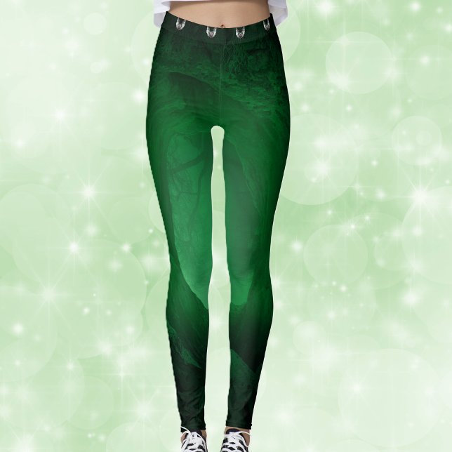 Svart med Glowing grönt Row Spooky Grått fladdermu Leggings (Black with glowing green abstract design white spooky bats on womans leggings.)