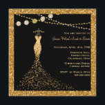 Svart med guld- glitter söta 16 inbjudningar<br><div class="desc">En perfekt inbjudan för en formell 16th födelsedagsfest. Svarten med den guld- glittergränsen och korkor "tänder" på bästa. Guld- glitterkappa på den vänster och vittextredot som ska skräddarsy. Matcha servetter.</div>
