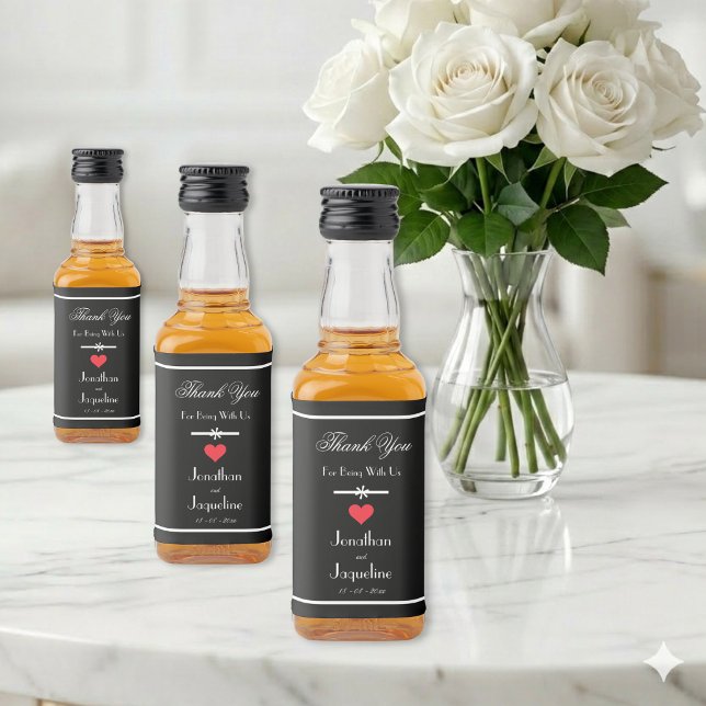 Svart med vit bröllopsklassiker 'Tack' Mini Spritflaskor Etikett (The design works for multiple settings, from dark to light. Helps bring a special vibe to your party)