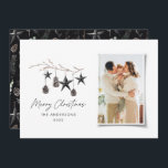 Svart, modern skandal, elegant, julfoto julkort<br><div class="desc">Svart modern elegant,  rustik vattenfärg,  beige naturskandinavisk contemporary muterade färg beige,  svart och vitt jokerkort för helgdag.</div>