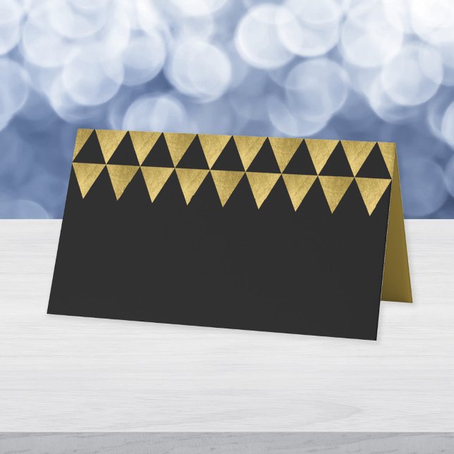 Svart och falskt guld triangulär geometrisk mönste placeringskort (Skapare uppladdad)