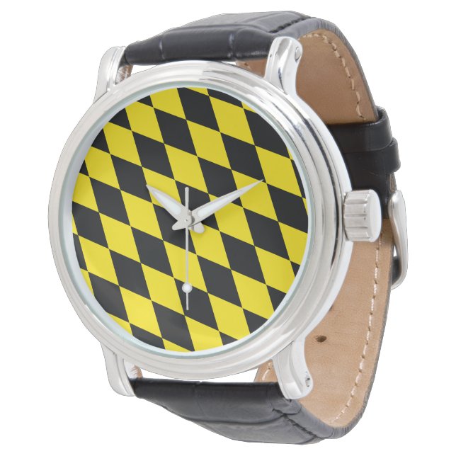 Svart och gul bayersk diamantflaggmönster armbandsur (Vinklad)