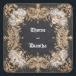Svart och Guld Blommigt Luxe Bröllop Sticker Fyrkantigt Klistermärke<br><div class="desc">Lägg till en lavish beröring till firande med den här Blommigten Luxe Bröllop. Konstruktionen är uppbyggd av ogenomskinliga scrollsar i guld och blommande elfenbensfärgade blommigtar och visar en dramatisk svart marmorbakgrund som dammats av gyllene fläckar. Den här kvadratiska klisterlappen är perfekt symmetrisk och mycket detaljerad och fångar upp den eleganta...</div>