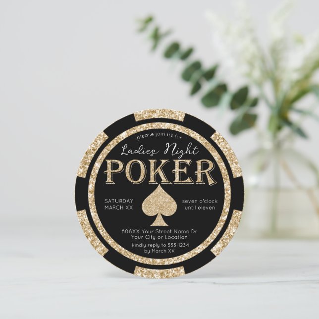 Svart och Guld Glitter Dam NattPoker Chip Inbjudningar (Stående Fram)