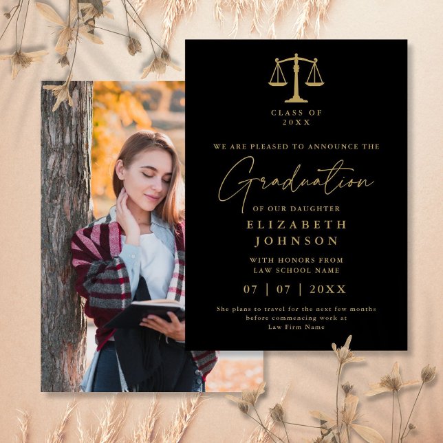 Svart och guld Juristexamen Foto Annonsering Inbjudningar (Black And Gold Law Graduation Photo Announcement)