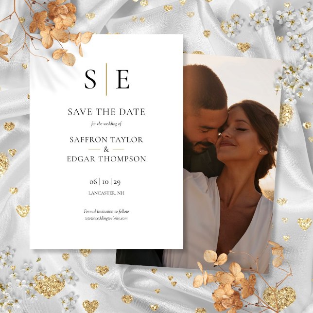 Svart och Guld Monogram Photo Bröllop Spara Datumet (Black And Gold Monogram Photo Wedding Save The Date)