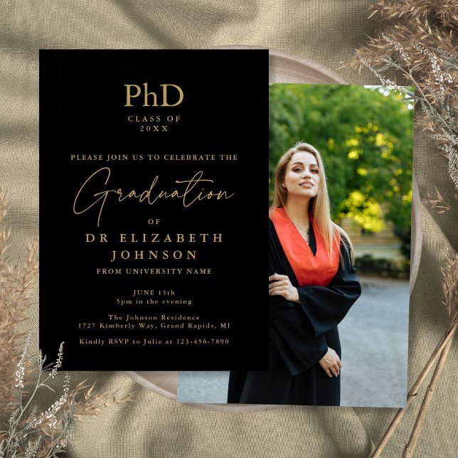 Svart och Guld PhD-gradens fotoStudentfest Inbjudningar (Black And Gold PhD Degree Photo Graduation Party Invitation)