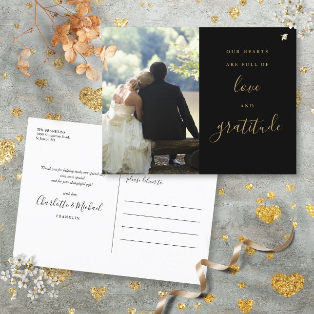 Svart och guld skript foto bröllop tack vykort (Black And Gold Script Photo Wedding Thank You Postcard)