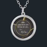Svart och gyllene 💡 Modern Abstrakt Inky Oil Silverpläterat Halsband<br><div class="desc">Svart och Golden 💡 Modern Abstrakt Inky Oil - Elegant och Luxurious ✨ 💍 fira din speciella dag med sofistikering! Vår enastående svarta och guld abstrakt bröllop-svit har en lyxig utformning och skapar den minimalistisk men ändå elegant. Den djärva svarta bakgrunden med skuggande accents från guld exuderar tidlös elegans, perfekt...</div>