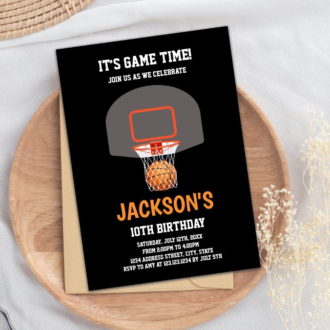 Svart och Orange Basketball Birthday-inbjudan Inbjudningar (Black Orange Basketball Invitations)