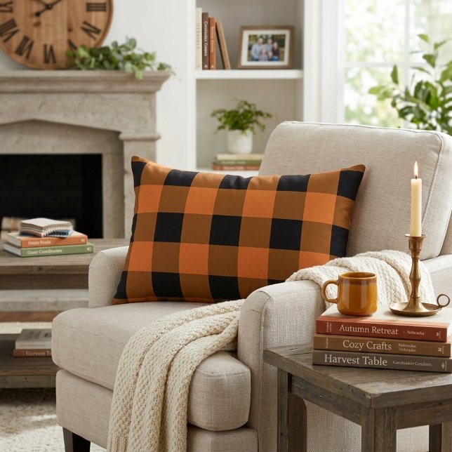 Svart och orange Buffalo-rutig höst-Halloween Lumbarkudde (Black and Orange Buffalo Plaid Lumbar Pillow for Autumn or Halloween)