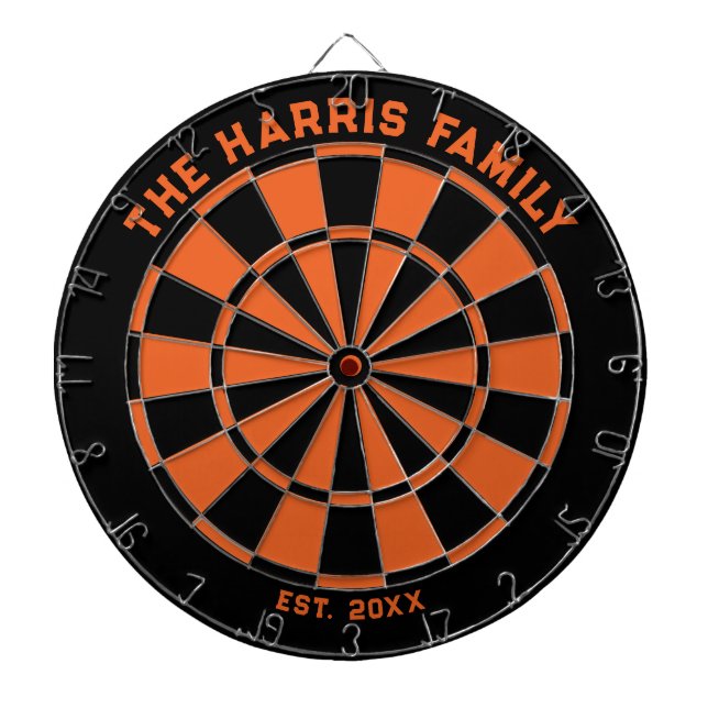 Svart och Orange-familj, Dartboard med Darts Darttavla (Framsidan)